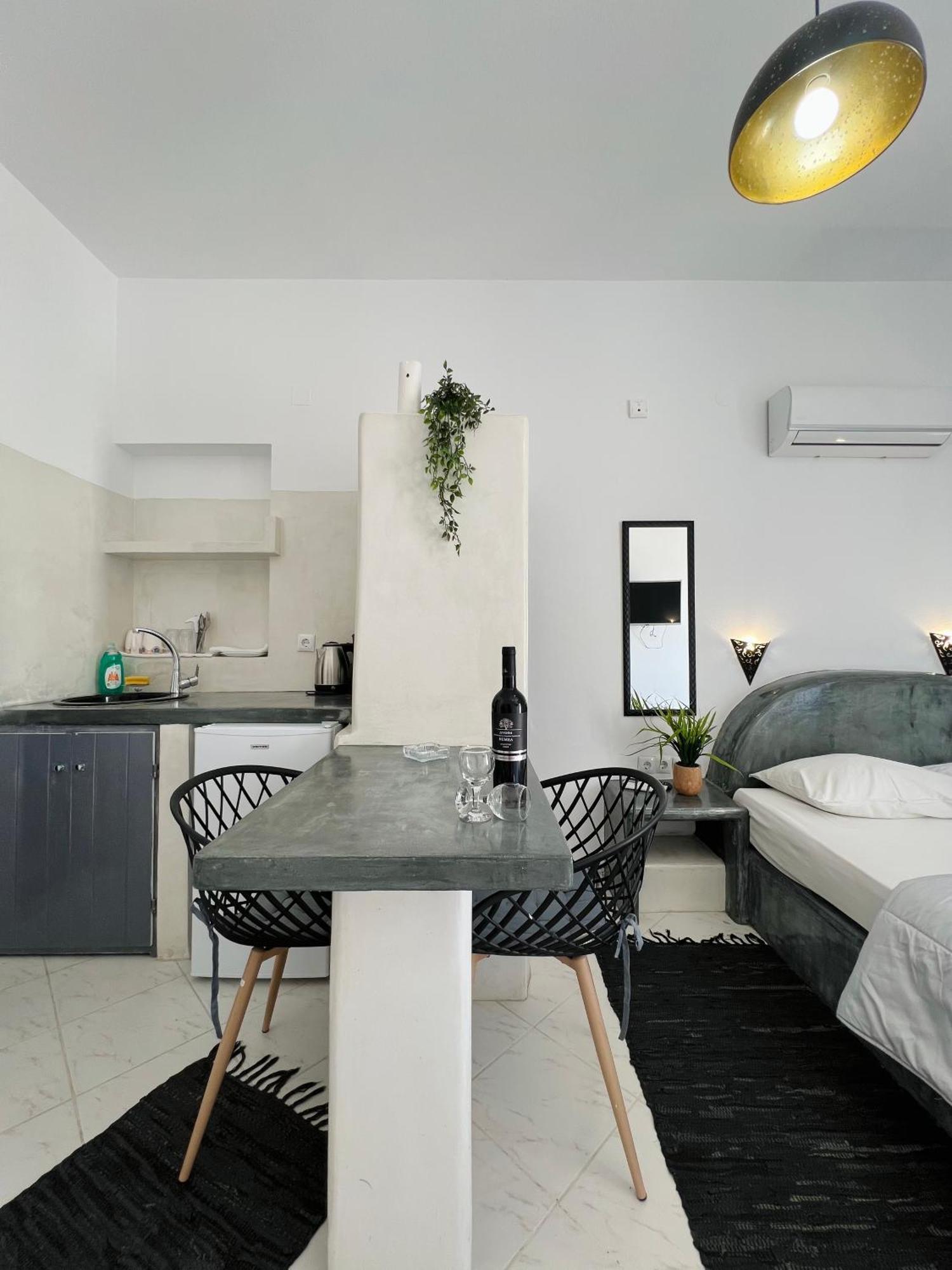 Santo Margarita Apartment Oía Exterior photo